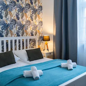https://hostel-zappio.gdanskhotel.org